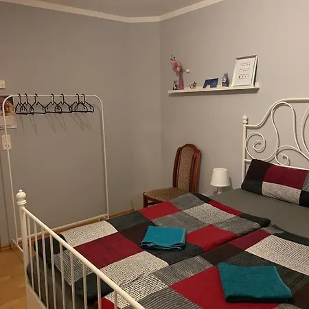 Doreen Nieswand * Gamstadt